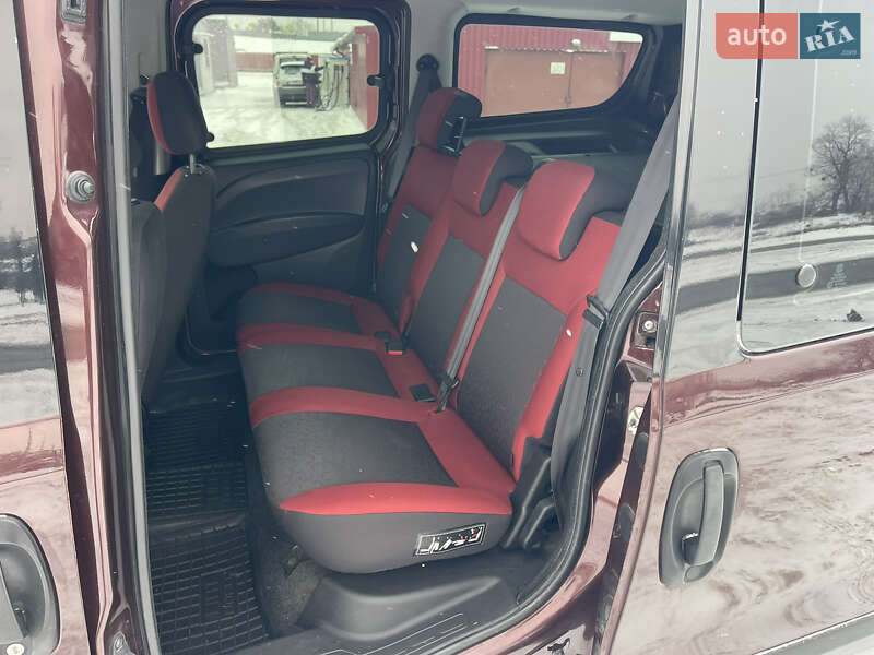 Минивэн Fiat Doblo 2012 в Киеве фото 8 Минивэн Fiat Doblo 2012 в Киеве