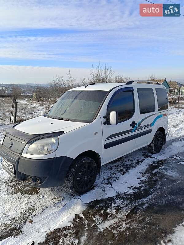 Мінівен Fiat Doblo 2006 в Вознесенську