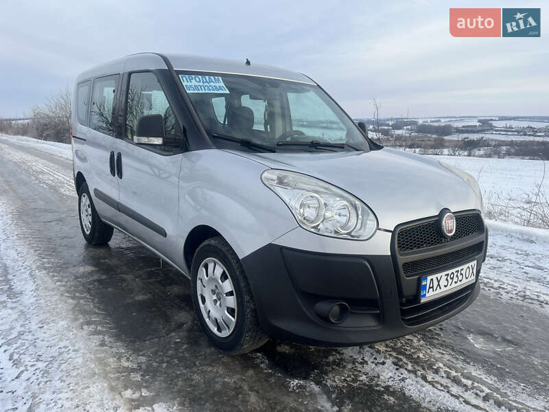 Fiat Doblo 2012