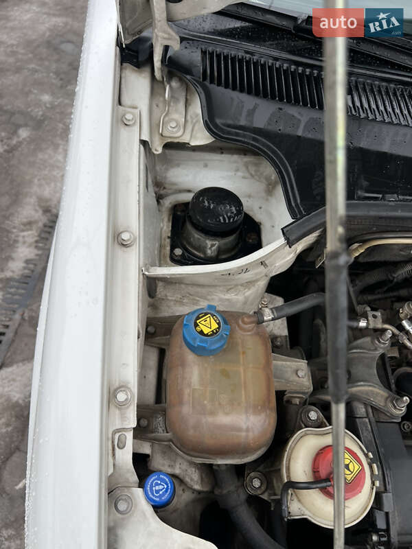 Минивэн Fiat Doblo 2002 в Львове