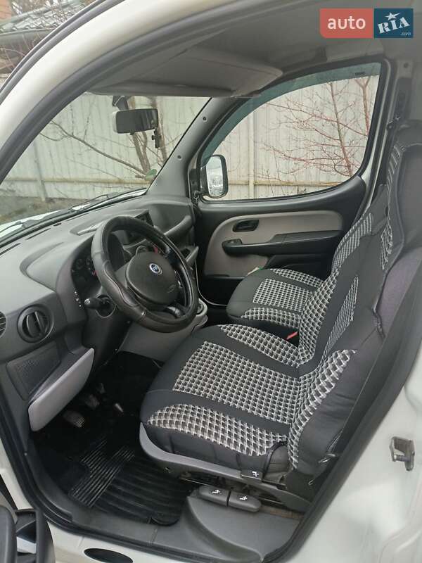 Вантажний фургон Fiat Doblo 2006 в Чорноморську фото 7 Вантажний фургон Fiat Doblo 2006 в Чорноморську