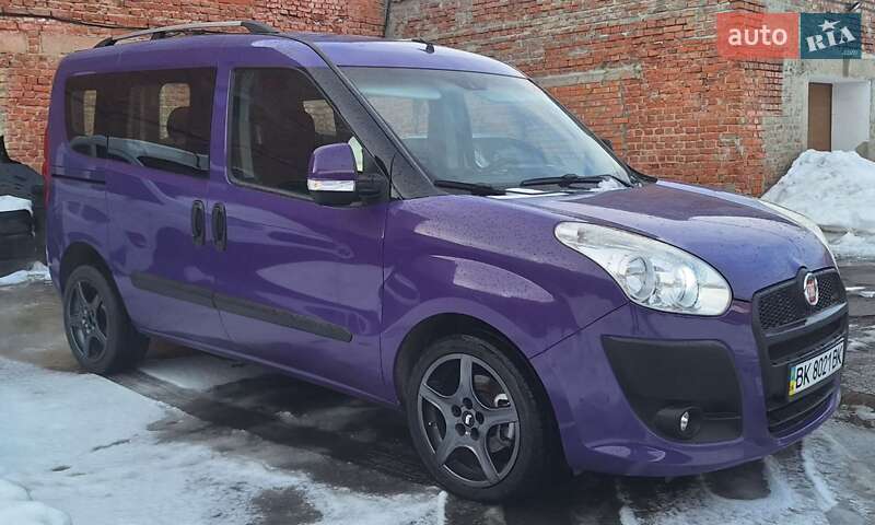 Минивэн Fiat Doblo 2010 в Здолбунове фото 4 Минивэн Fiat Doblo 2010 в Здолбунове