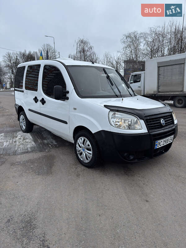 Минивэн Fiat Doblo 2006 в Тернополе