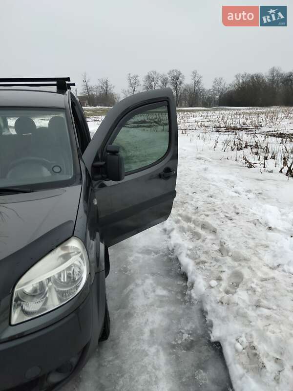 Минивэн Fiat Doblo 2008 в Киеве фото 3 Минивэн Fiat Doblo 2008 в Киеве