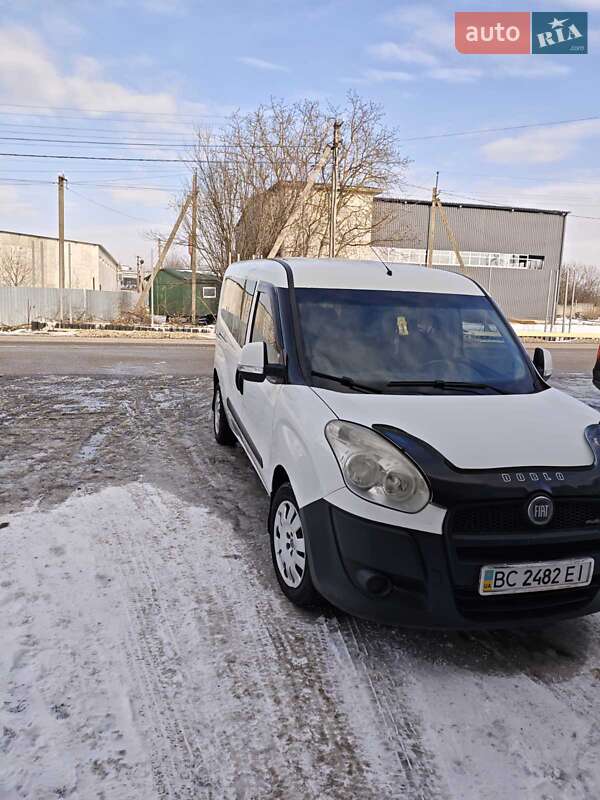 Минивэн Fiat Doblo 2010 в Нижних Воротах