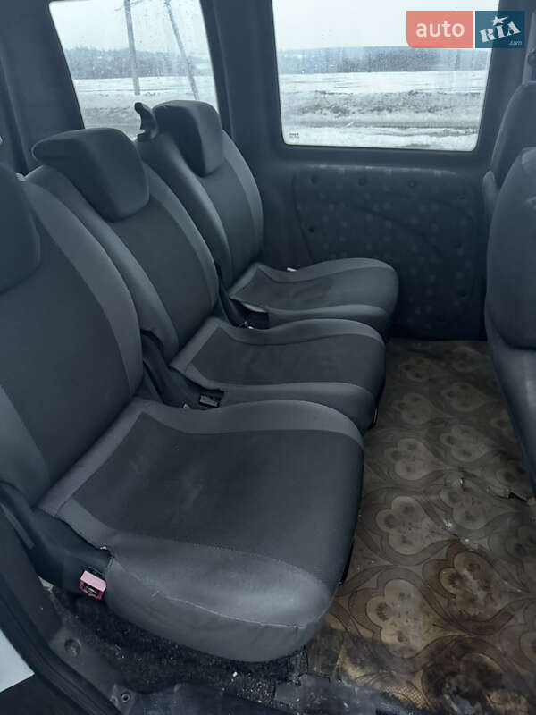 Минивэн Fiat Doblo 2006 в Красилове