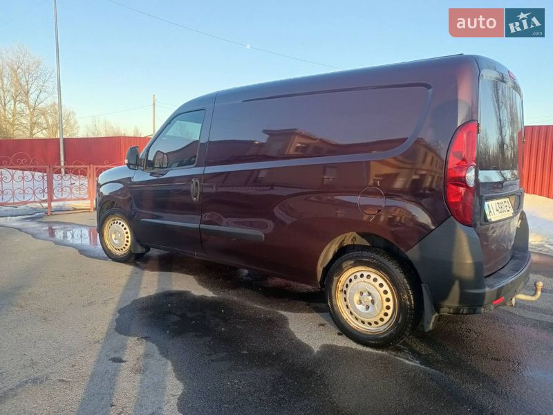 Вантажний фургон Fiat Doblo 2012 в Києві фото 3 Вантажний фургон Fiat Doblo 2012 в Києві