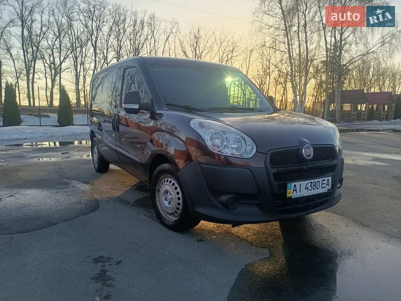 Вантажний фургон Fiat Doblo 2012 в Києві фото 8 Вантажний фургон Fiat Doblo 2012 в Києві