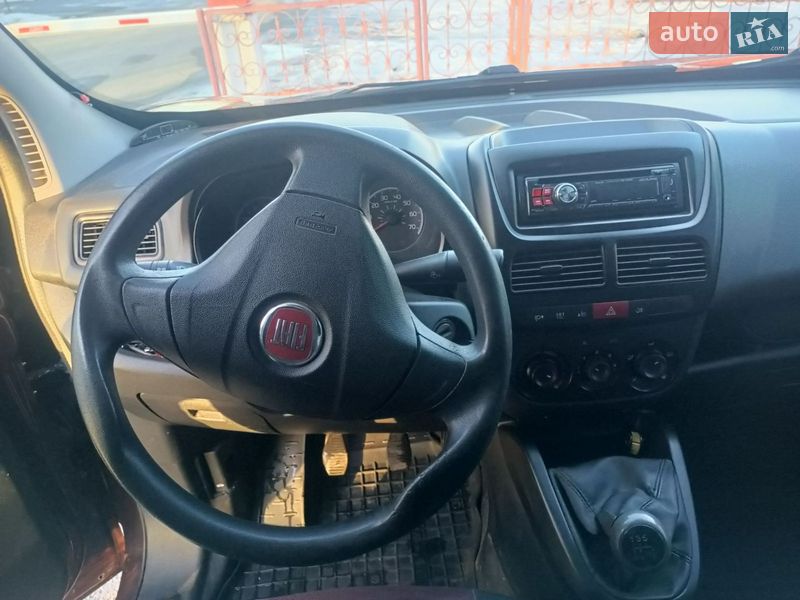 Вантажний фургон Fiat Doblo 2012 в Києві фото 15 Вантажний фургон Fiat Doblo 2012 в Києві