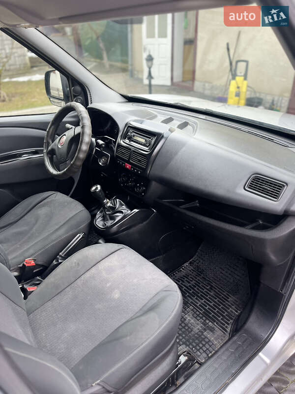Вантажний фургон Fiat Doblo 2013 в Стрию
