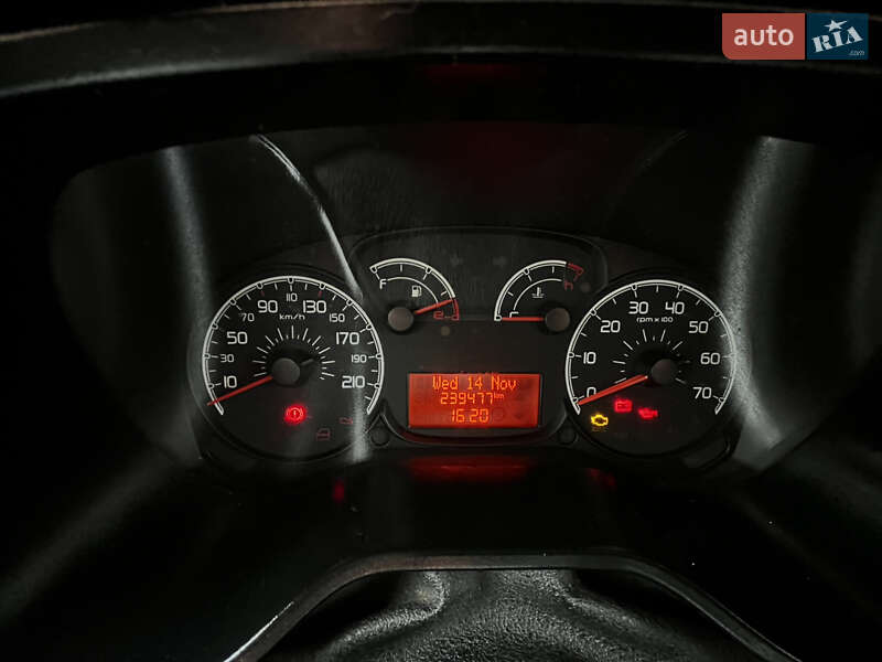 Вантажний фургон Fiat Doblo 2013 в Стрию