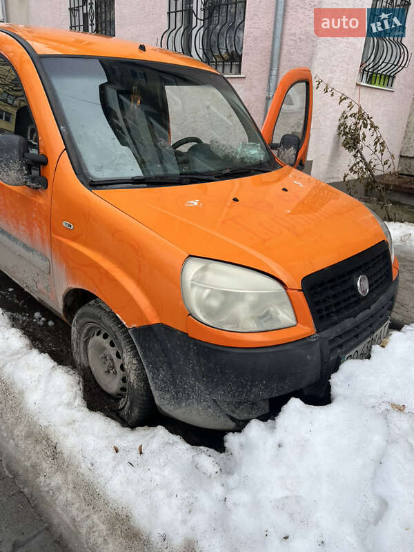 Fiat Doblo 2010