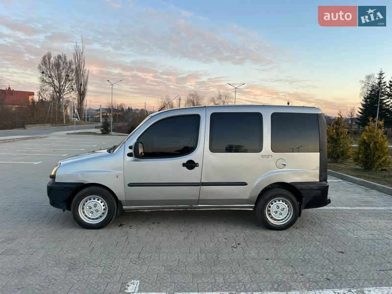 Минивэн Fiat Doblo 2004 в Мостиске