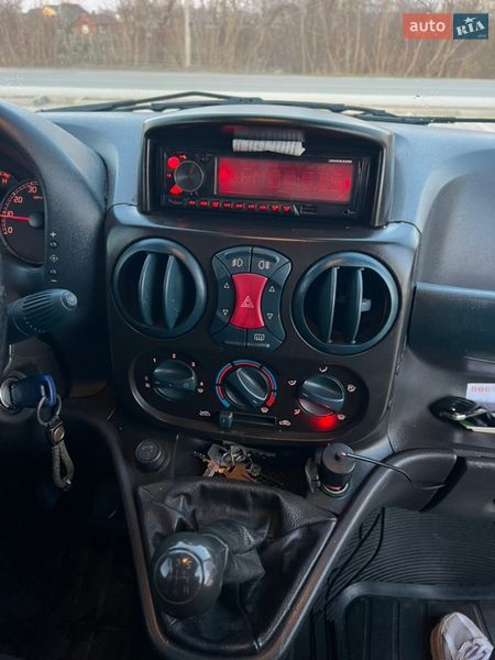 Минивэн Fiat Doblo 2004 в Мостиске