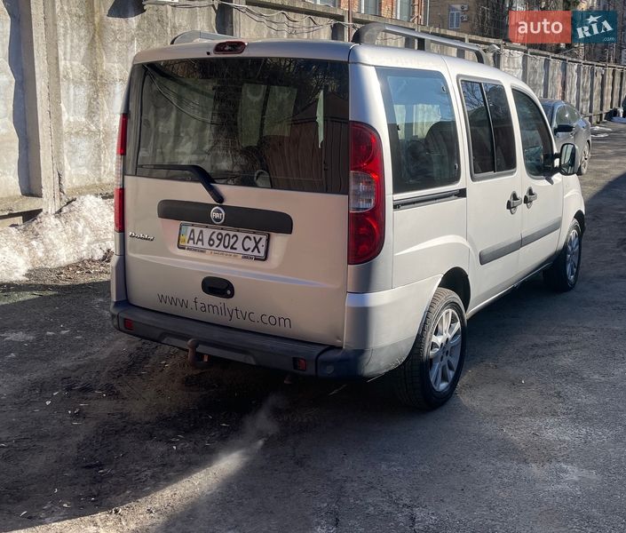Мінівен Fiat Doblo 2007 в Києві