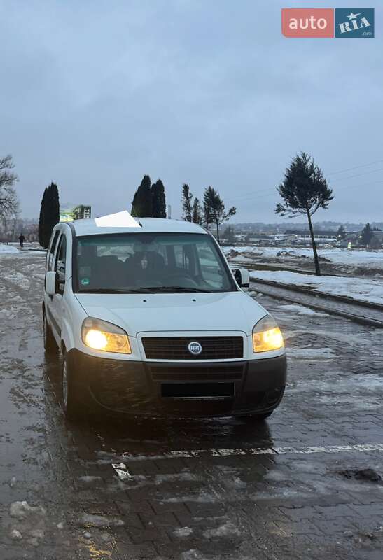 Минивэн Fiat Doblo 2006 в Красилове