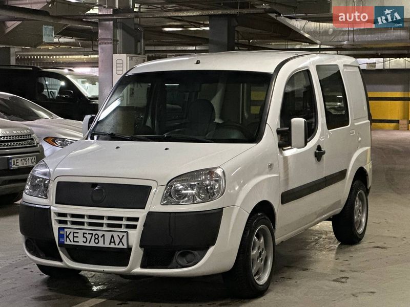 Минивэн Fiat Doblo 2008 в Днепре