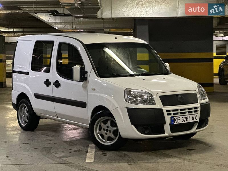 Минивэн Fiat Doblo 2008 в Днепре