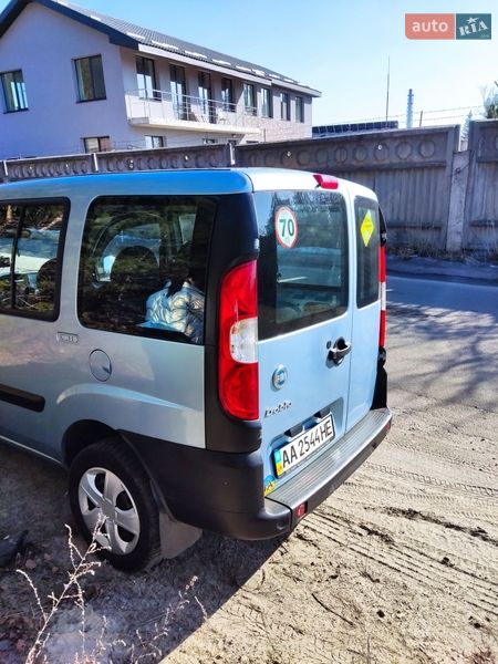 Минивэн Fiat Doblo 2007 в Киеве