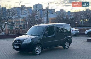 Минивэн Fiat Doblo 2007 в Киеве