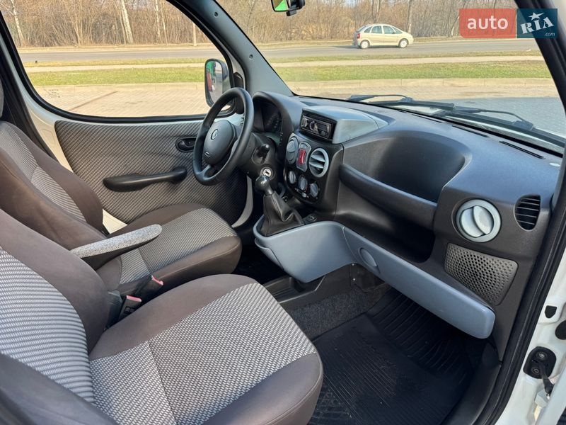 Минивэн Fiat Doblo 2005 в Бердичеве фото 49 Минивэн Fiat Doblo 2005 в Бердичеве