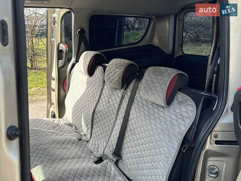 Минивэн Fiat Doblo 2011 в Кременчуге фото 29 Минивэн Fiat Doblo 2011 в Кременчуге