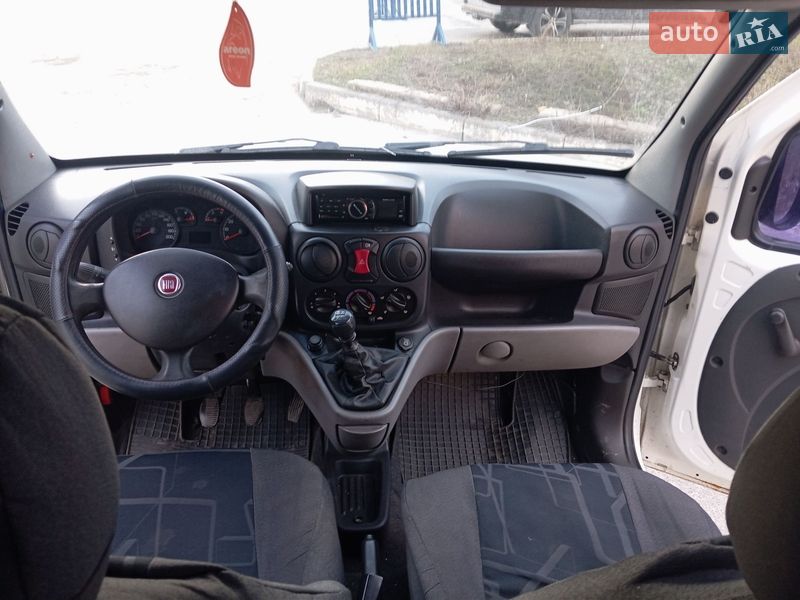 Минивэн Fiat Doblo 2011 в Харькове