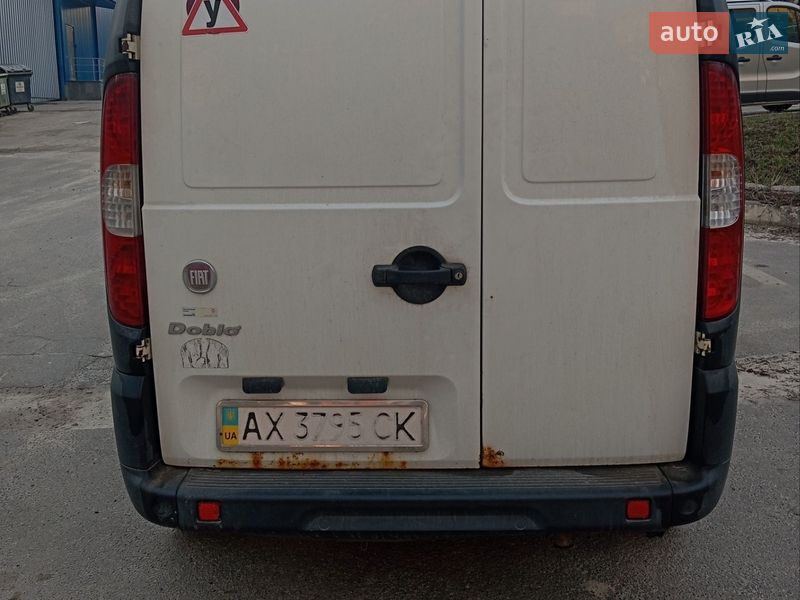 Минивэн Fiat Doblo 2011 в Харькове