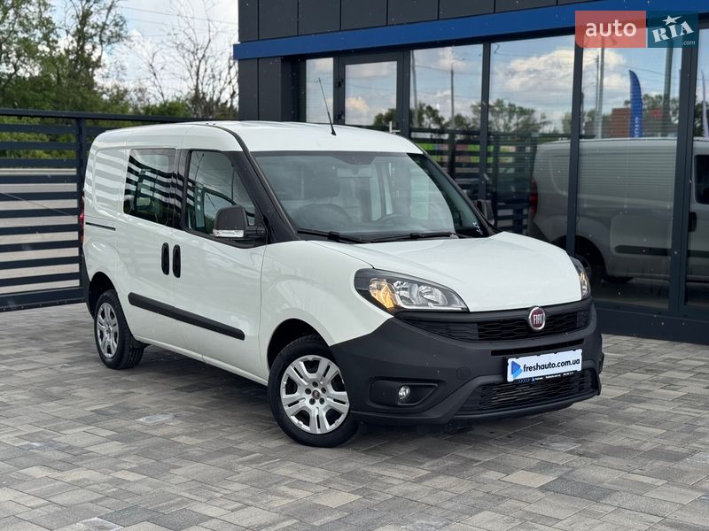 Вантажний фургон Fiat Doblo 2020 в Рівному
