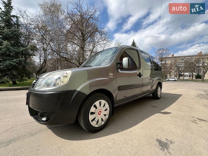 Мінівен Fiat Doblo 2007 в Рівному фото 4 Мінівен Fiat Doblo 2007 в Рівному