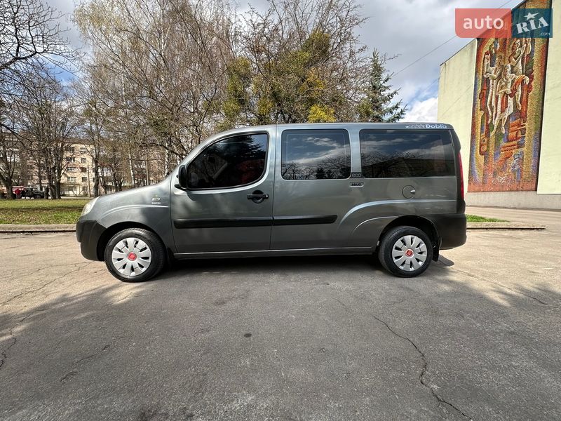 Мінівен Fiat Doblo 2007 в Рівному фото 23 Мінівен Fiat Doblo 2007 в Рівному