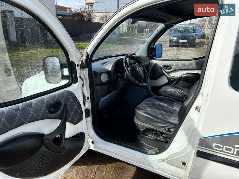 Мінівен Fiat Doblo 2005 в Хмільнику