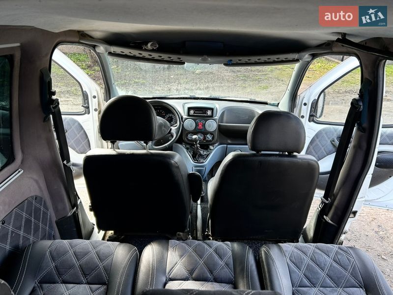 Мінівен Fiat Doblo 2005 в Хмільнику