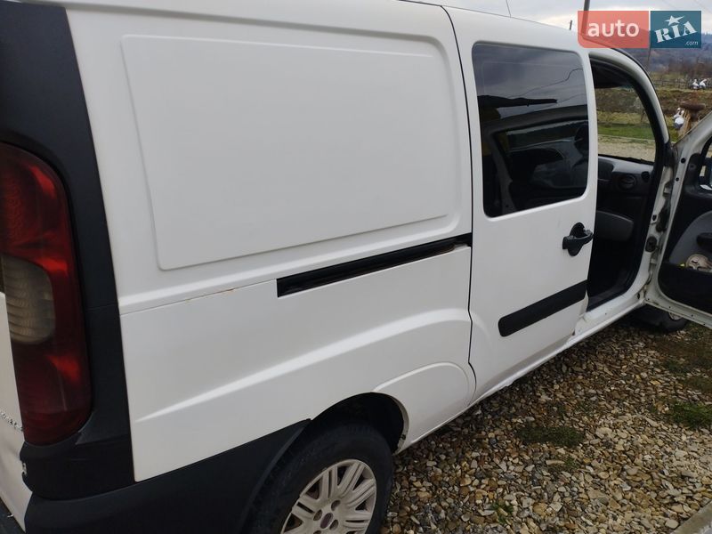 Грузовой фургон Fiat Doblo 2008 в Турке фото 13 Грузовой фургон Fiat Doblo 2008 в Турке