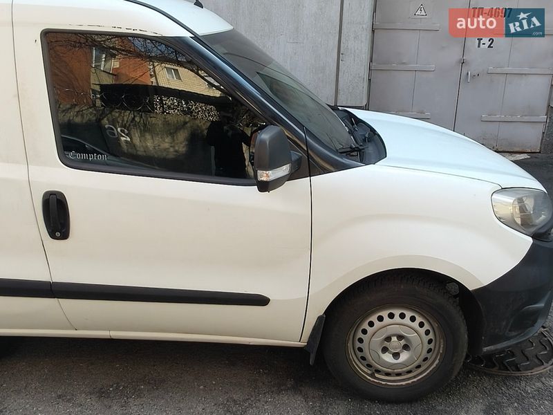 Інші вантажівки Fiat Doblo 2017 в Києві фото 14 Інші вантажівки Fiat Doblo 2017 в Києві