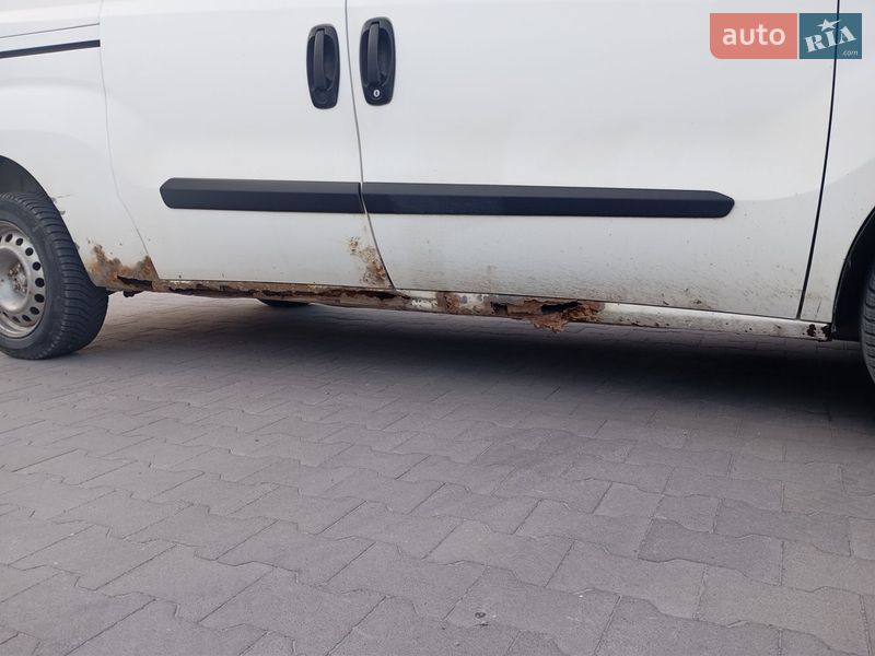 Вантажний фургон Fiat Doblo 2012 в Львові фото 7 Вантажний фургон Fiat Doblo 2012 в Львові