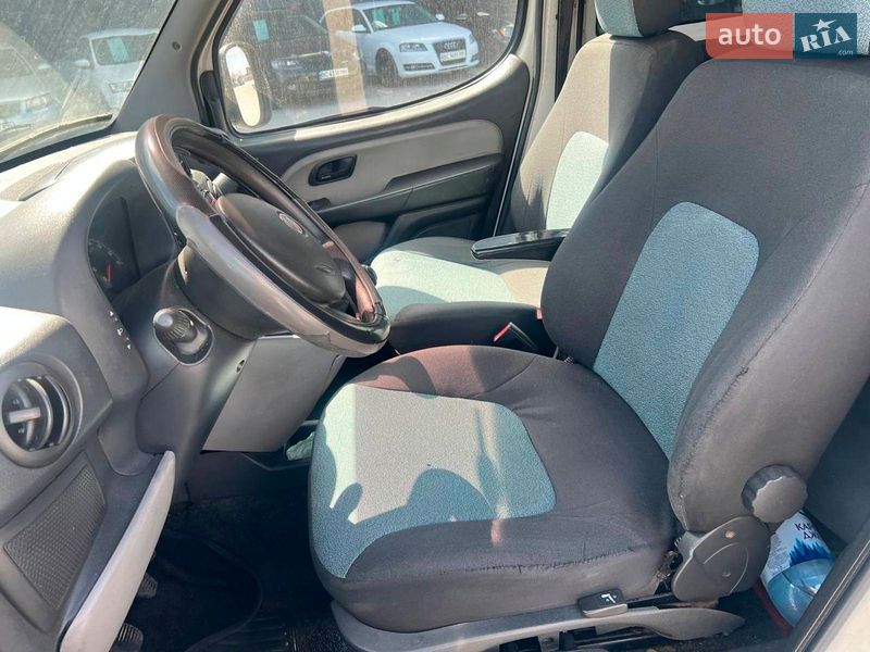 Мінівен Fiat Doblo 2008 в Львові фото 19 Мінівен Fiat Doblo 2008 в Львові