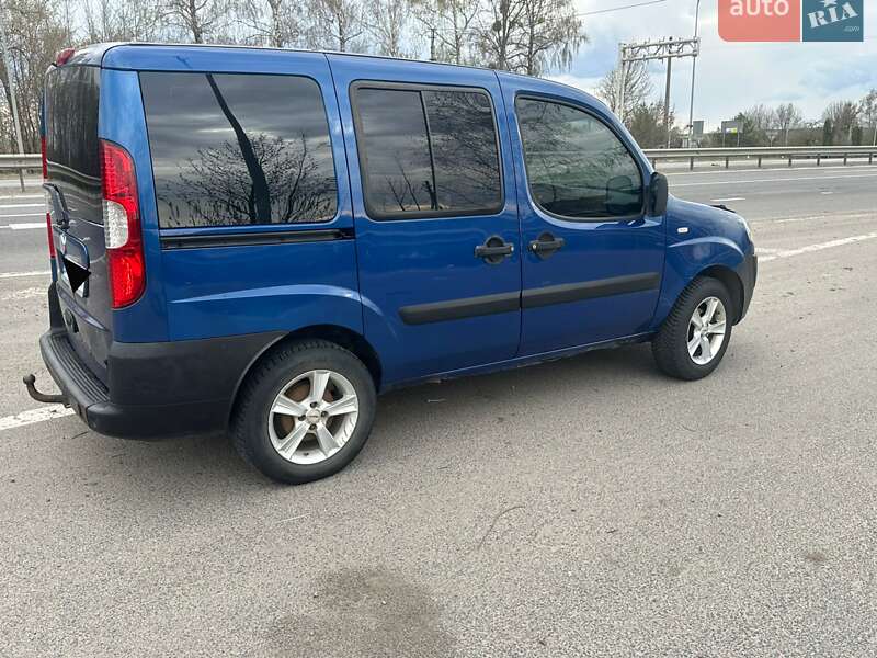 Минивэн Fiat Doblo 2006 в Ровно фото 4 Минивэн Fiat Doblo 2006 в Ровно
