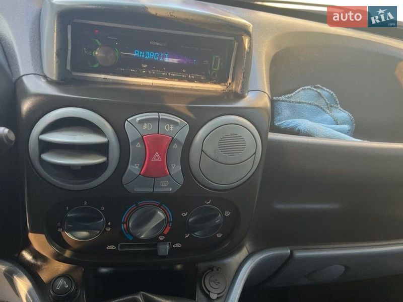 Мінівен Fiat Doblo 2004 в Костопілі фото 7 Мінівен Fiat Doblo 2004 в Костопілі