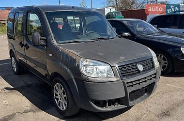 Минивэн Fiat Doblo 2007 в Киеве