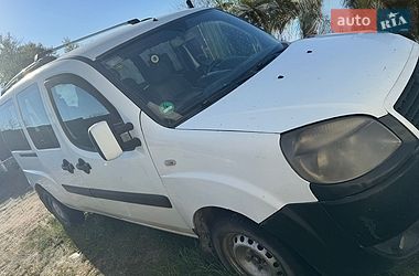 Минивэн Fiat Doblo 2005 в Новояворовске