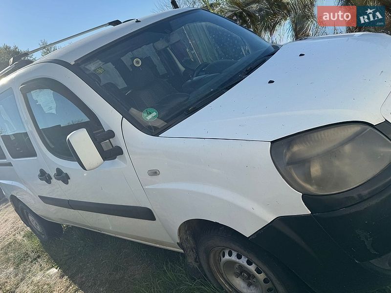Fiat Doblo 2005