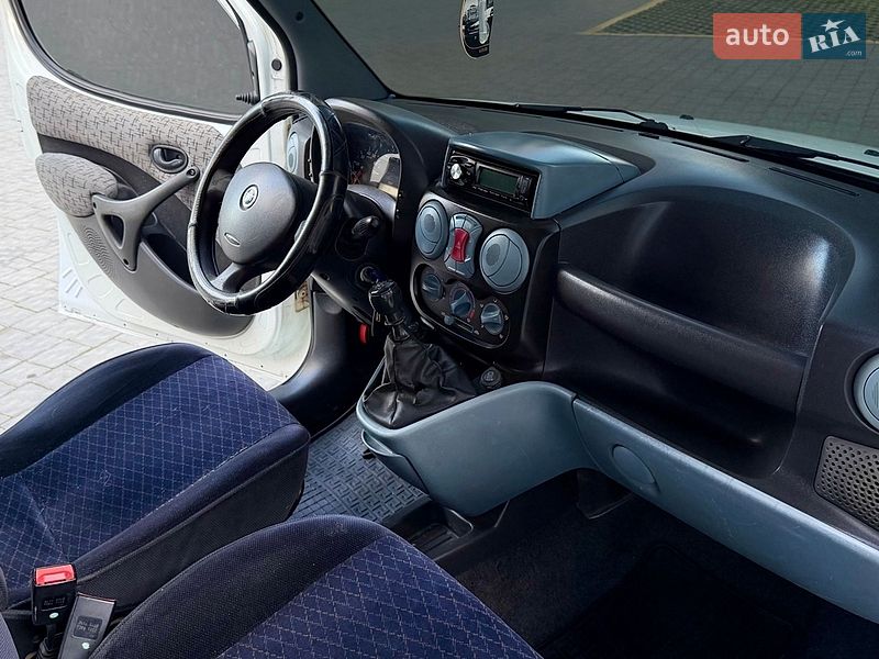 Минивэн Fiat Doblo 2004 в Ивано-Франковске