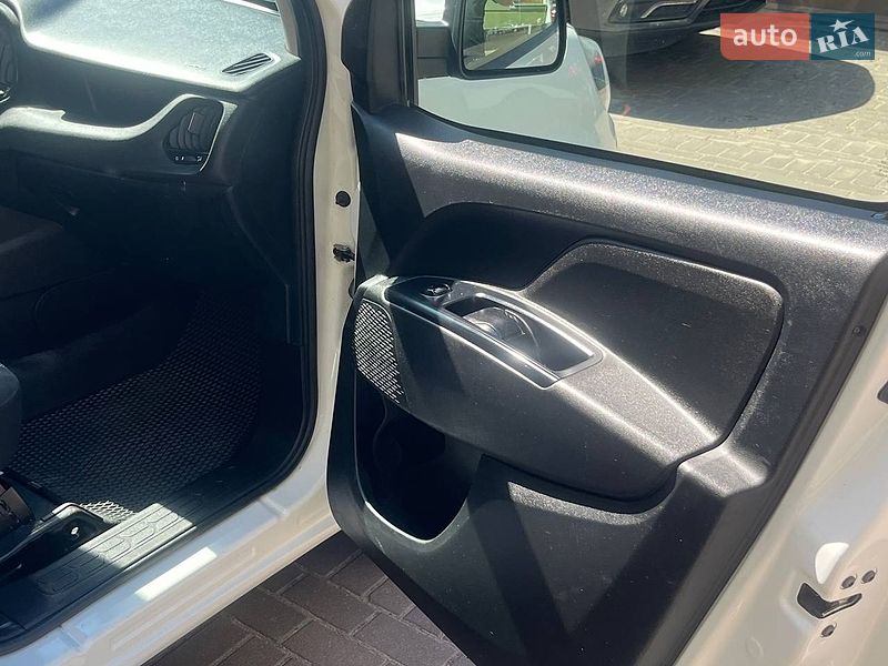 Грузовой фургон Fiat Doblo 2019 в Киеве