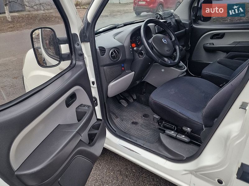 Минивэн Fiat Doblo 2007 в Днепре