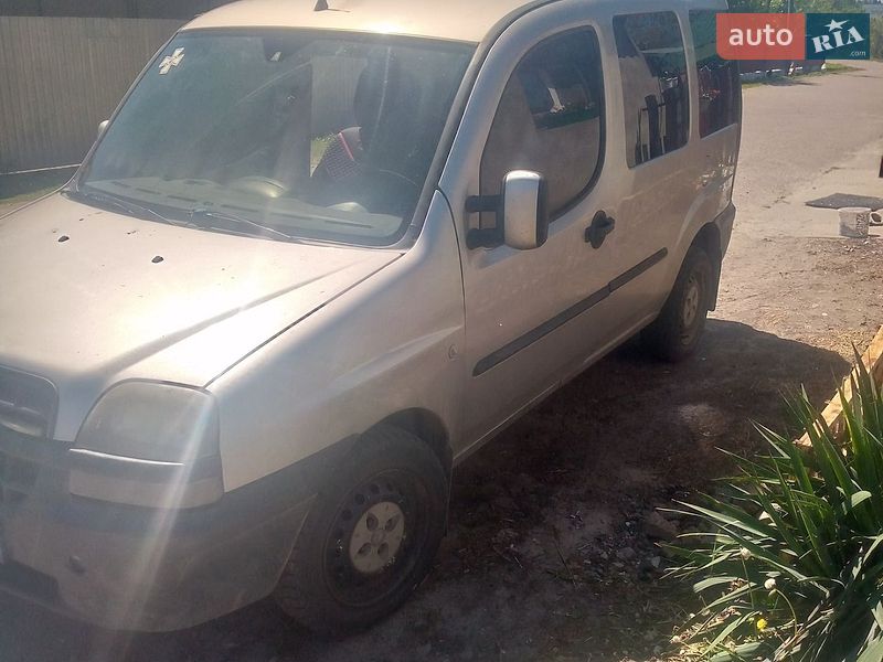 Минивэн Fiat Doblo 2004 в Львове