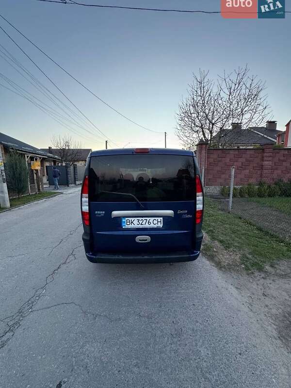 Минивэн Fiat Doblo 2003 в Ровно