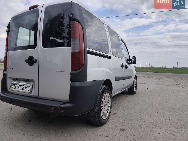 Минивэн Fiat Doblo 2007 в Березному
