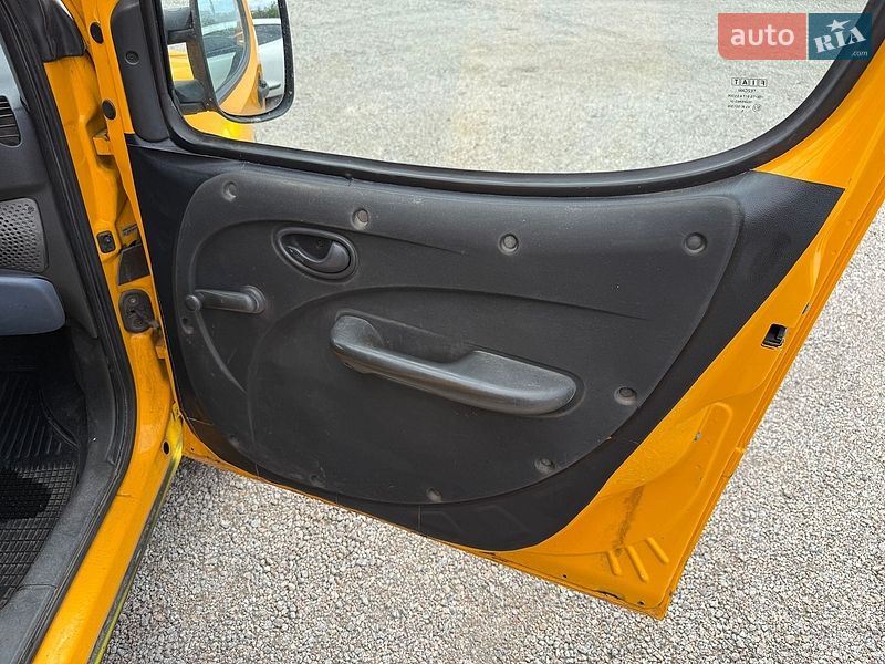 Минивэн Fiat Doblo 2005 в Кропивницком
