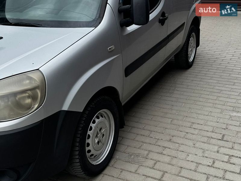 Мінівен Fiat Doblo 2015 в Києві фото 3 Мінівен Fiat Doblo 2015 в Києві